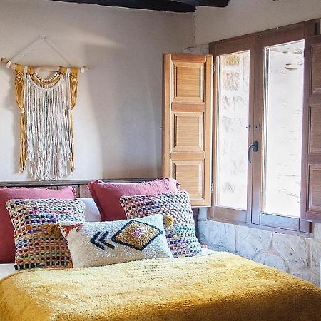 Precioso Loft Rural Con Estufa De Lena Panoramica Apartment Torre del Compte Luaran gambar