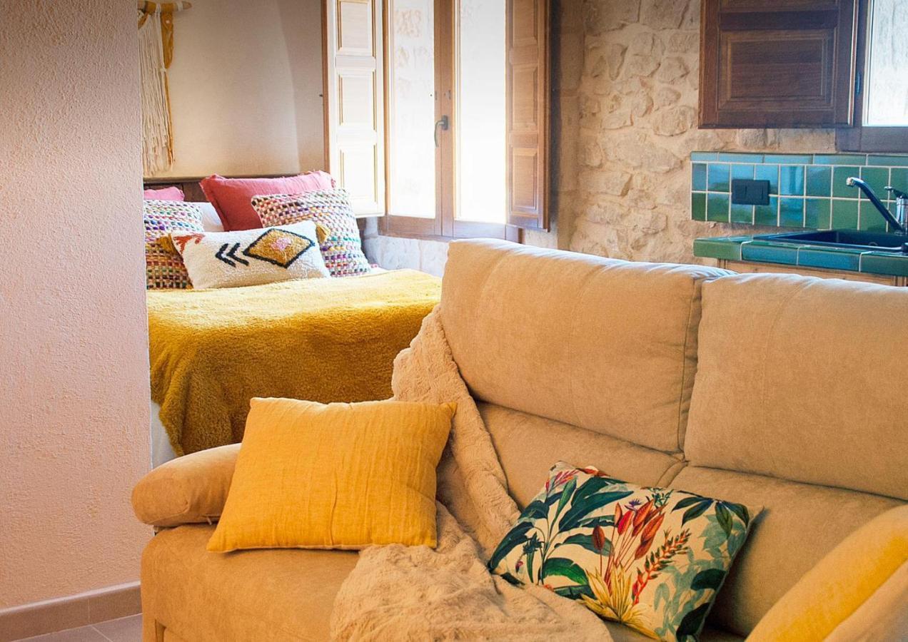 Precioso Loft Rural Con Estufa De Lena Panoramica Apartment Torre del Compte Luaran gambar