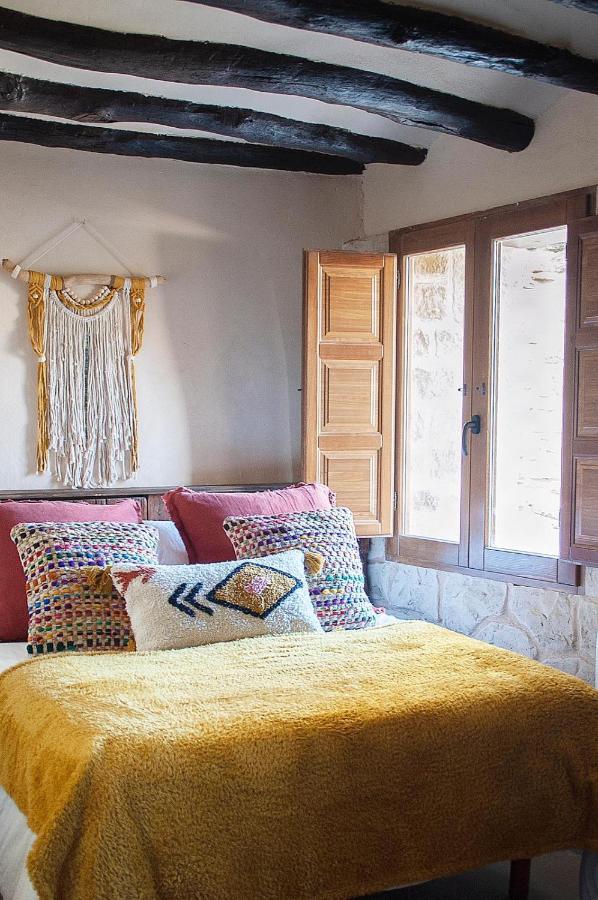 Precioso Loft Rural Con Estufa De Lena Panoramica Apartment Torre del Compte Luaran gambar